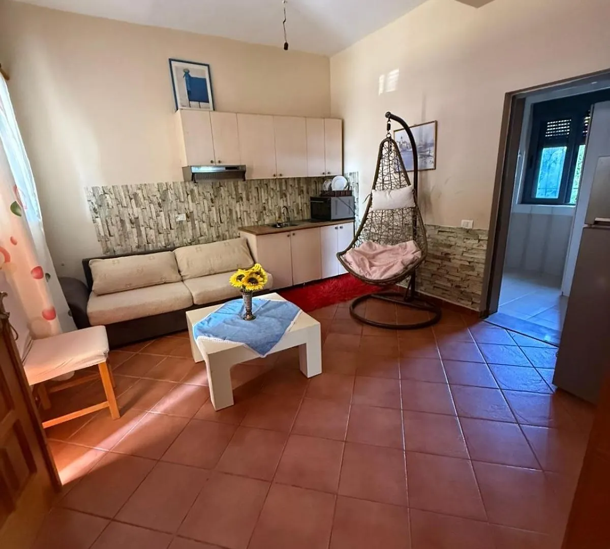 Hostelshqiponja Tirana